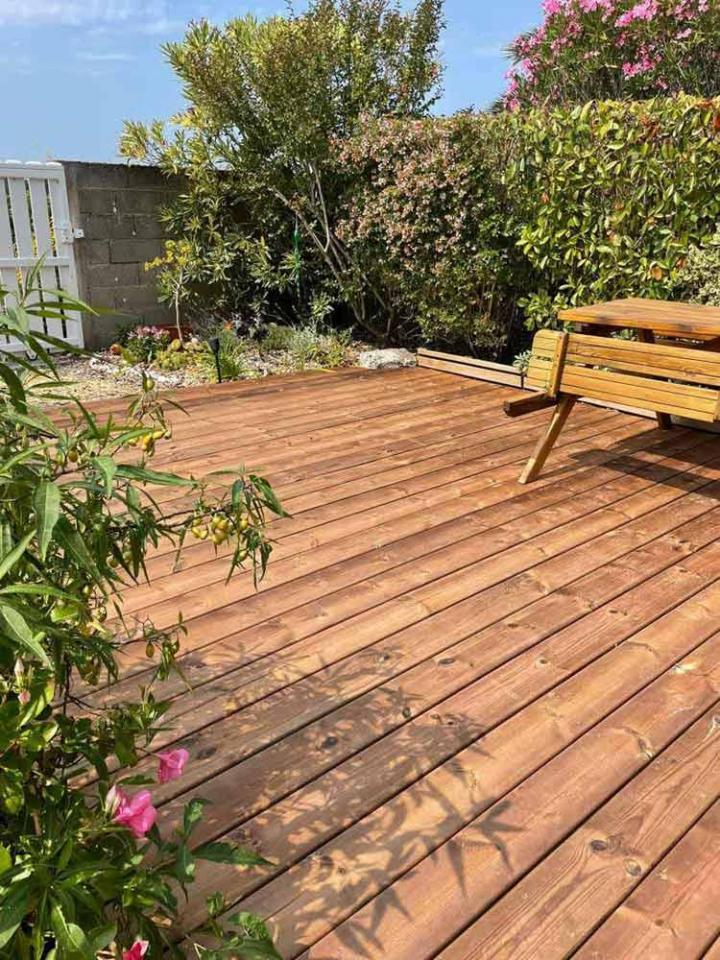 Surfaces extérieures en bois Saint-Pierre-d'Oléron